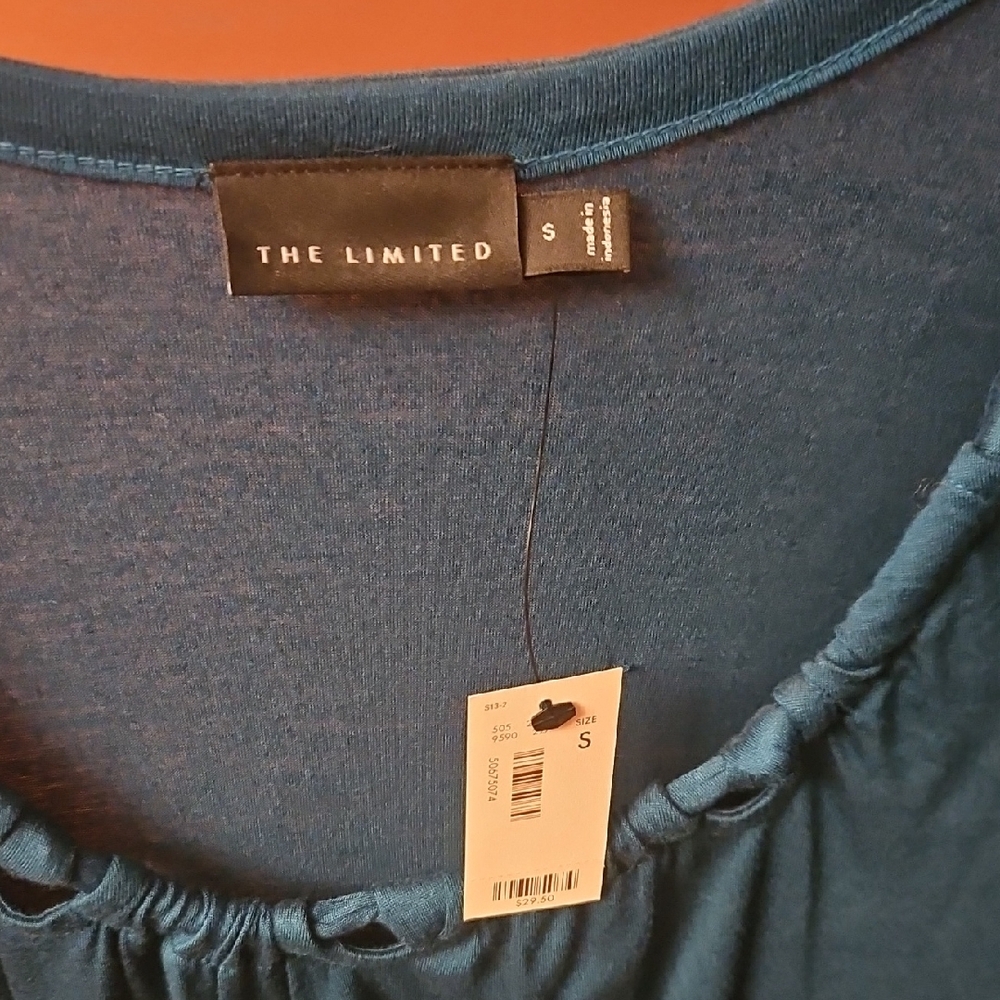 The Limited Blue Ruched Ruffled Blouse - Picture 2 of 3